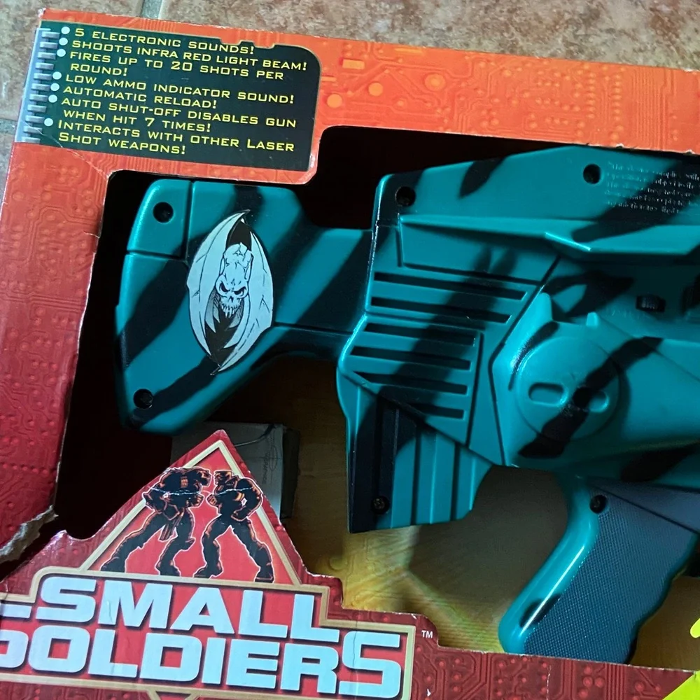Small Soldiers Laser shot set 1998